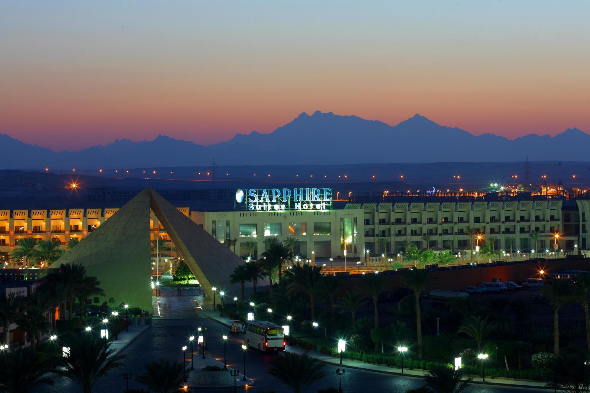 Golden 5 Sapphire Suites Hotel ฮูร์กาดา ภายนอก รูปภาพ