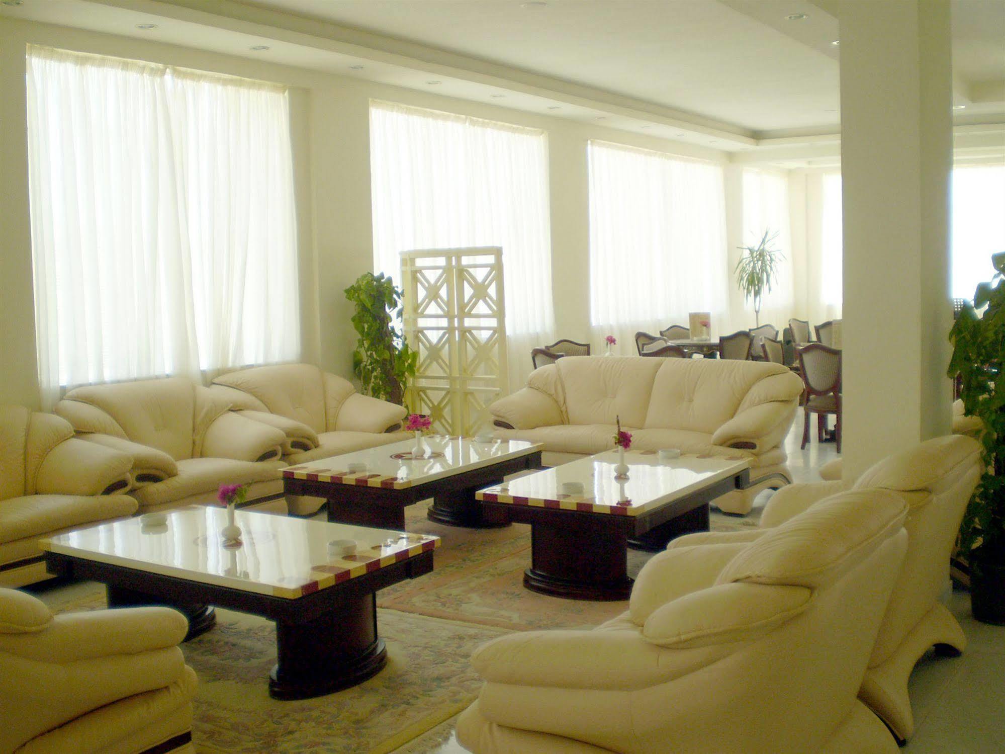 Golden 5 Sapphire Suites Hotel ฮูร์กาดา ภายนอก รูปภาพ