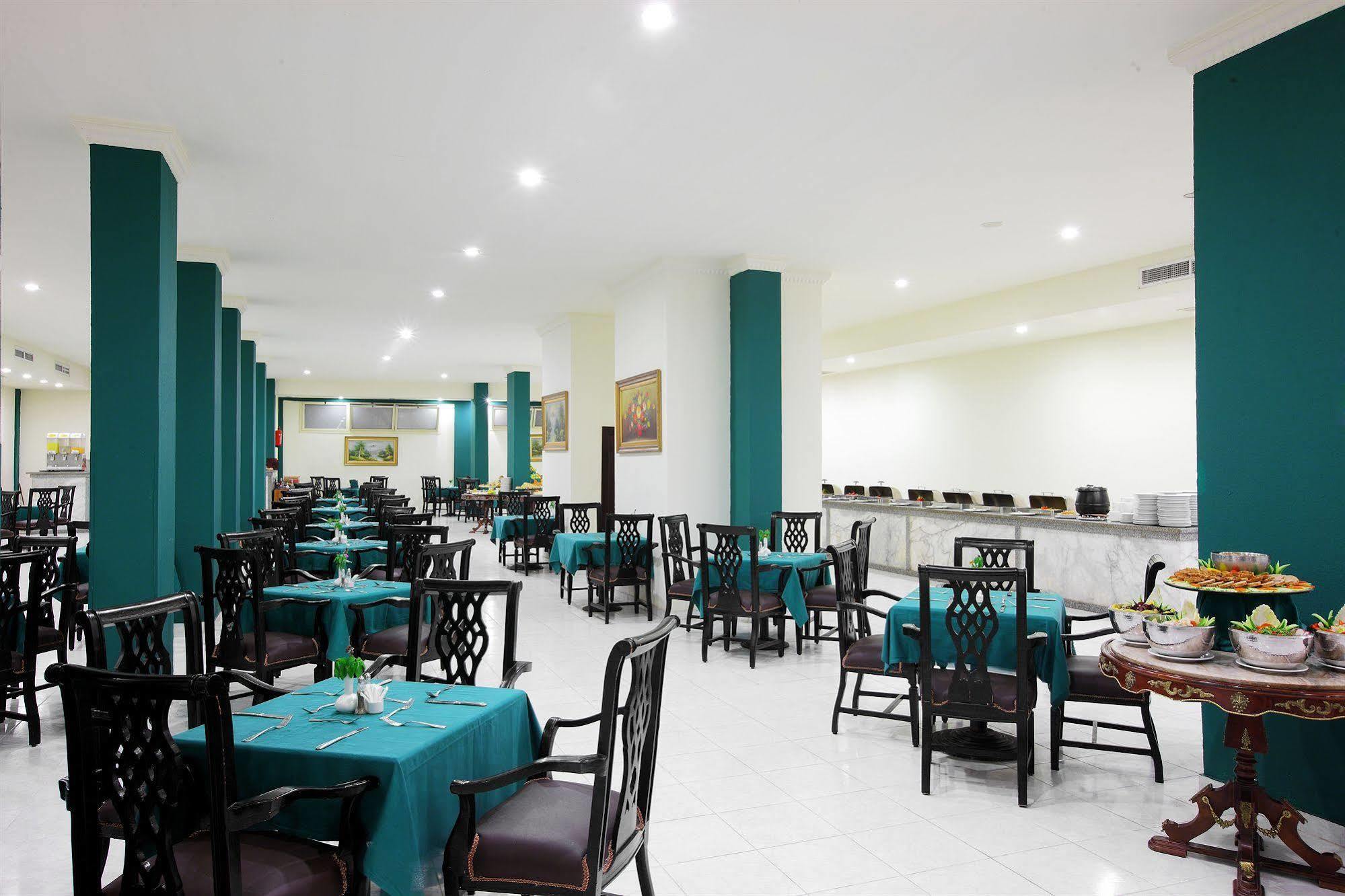 Golden 5 Sapphire Suites Hotel ฮูร์กาดา ภายนอก รูปภาพ