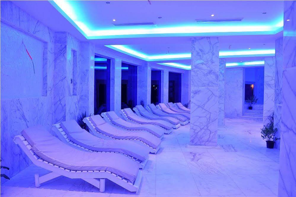 Golden 5 Sapphire Suites Hotel ฮูร์กาดา ภายนอก รูปภาพ